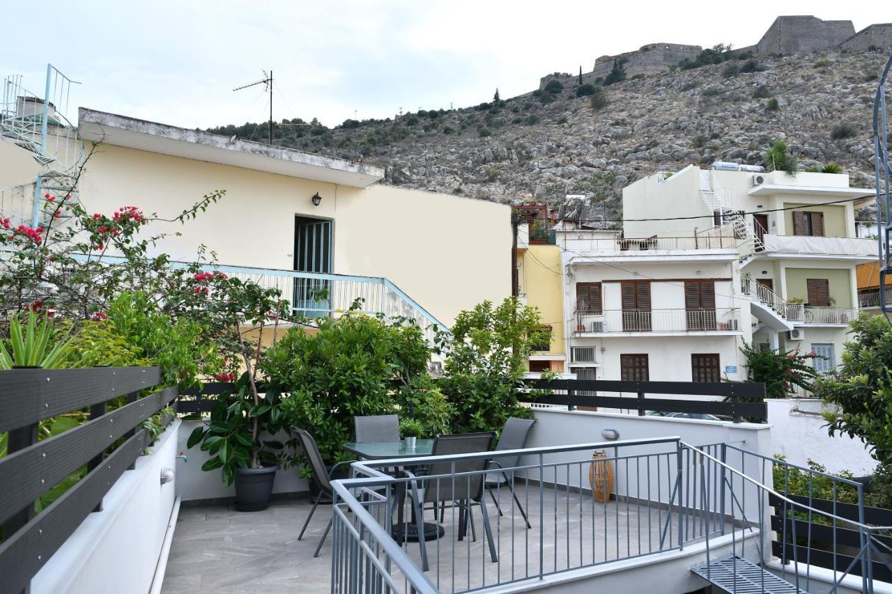 Michaela'S Guesthouse نافبليو المظهر الخارجي الصورة